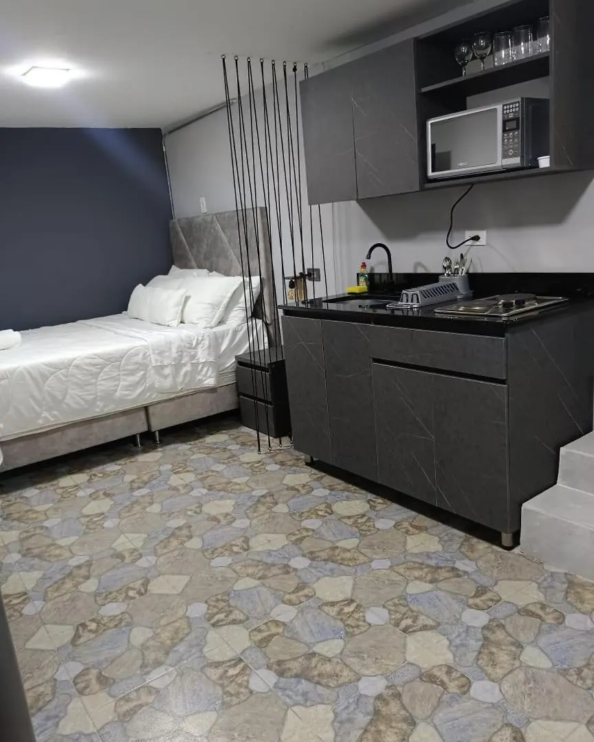 Apartamento 101 Apartaestudio Cerca Al Estadio -Boulevar De La 70 Medellín